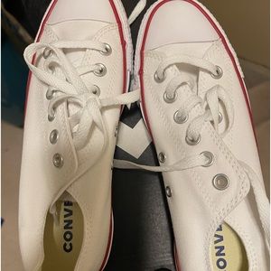WOMEN'S CONVERSE CHUCK TAYLOR LOW TOP CASUAL SHOES